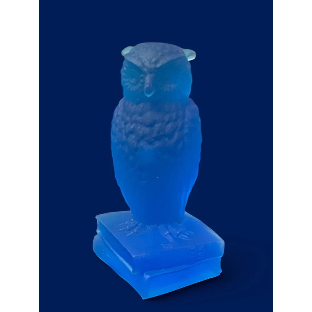 Vintage Westmoreland Satin Cobalt Blue Owl on Books Figurine Art Glass